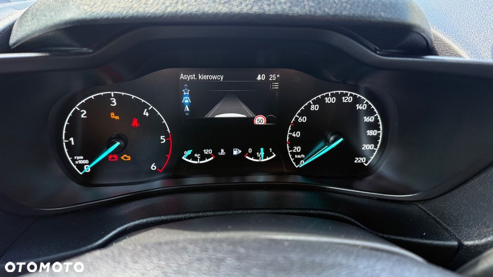Ford Tourneo Connect Grand - 19