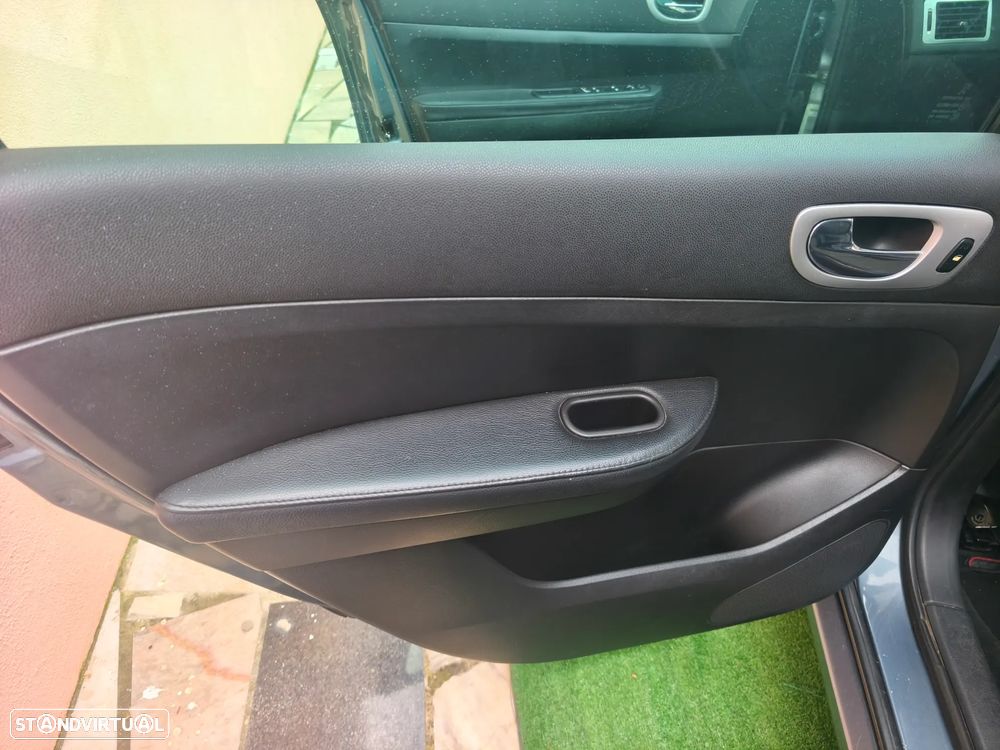 Peugeot 307 SW 1.6 HDi Sport - 13