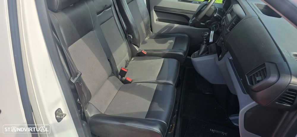 Peugeot Expert 2.0 BlueHDi L1H1 Pro Compact - 24