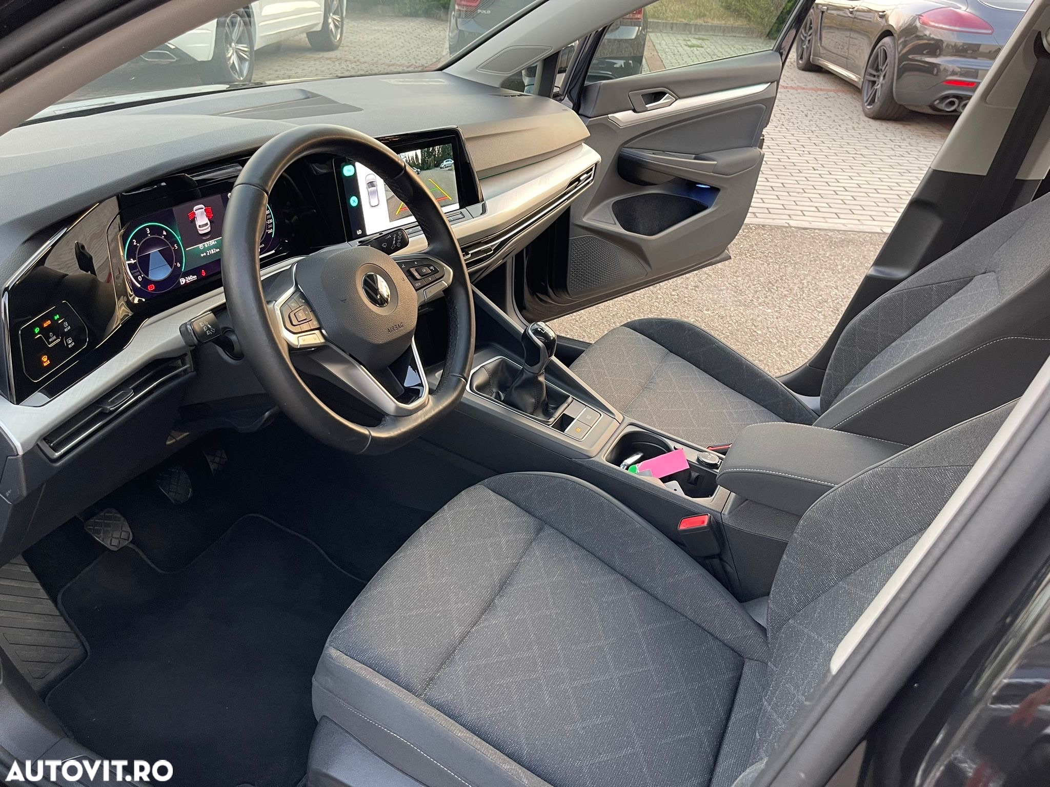 Volkswagen Golf 2.0 TDI Life - 9