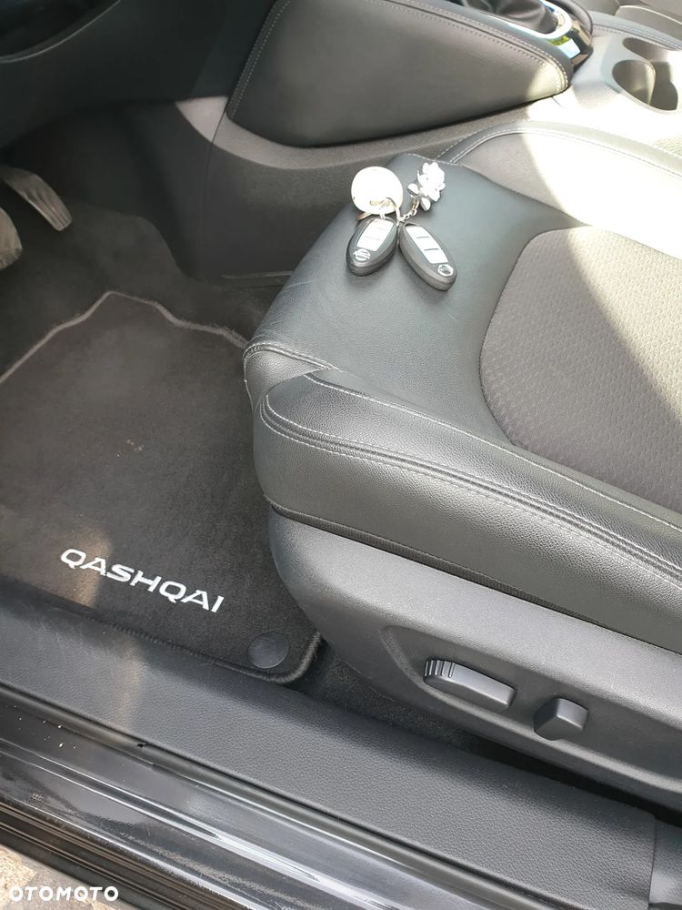 Nissan Qashqai - 24