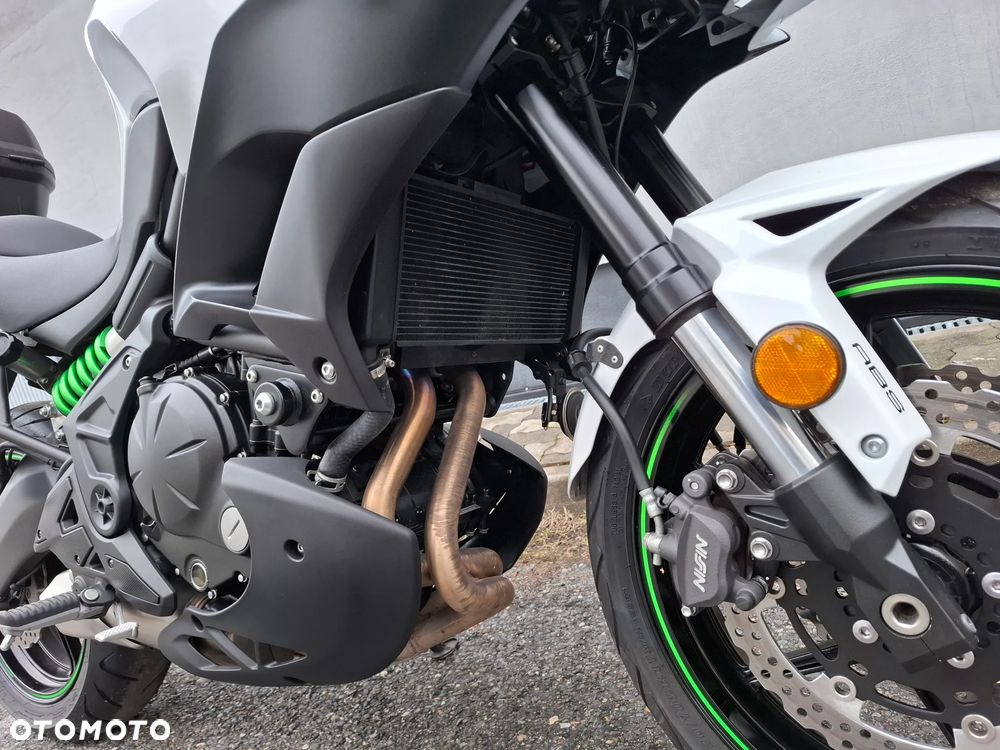 Kawasaki Versys 650 - 12