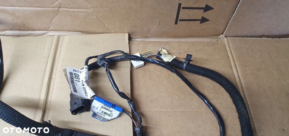 Wiązka instalacja paki świateł tył tylna Renault Trafic III Vivaro B 241635789R 93461788 - 2