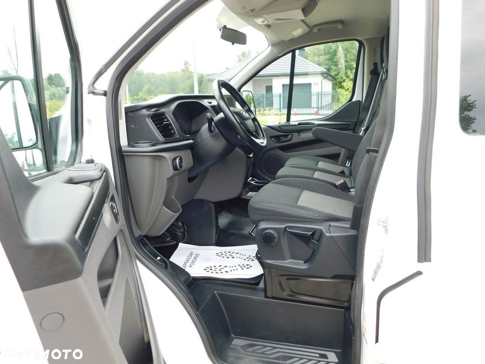 Ford Transit Custom - 9