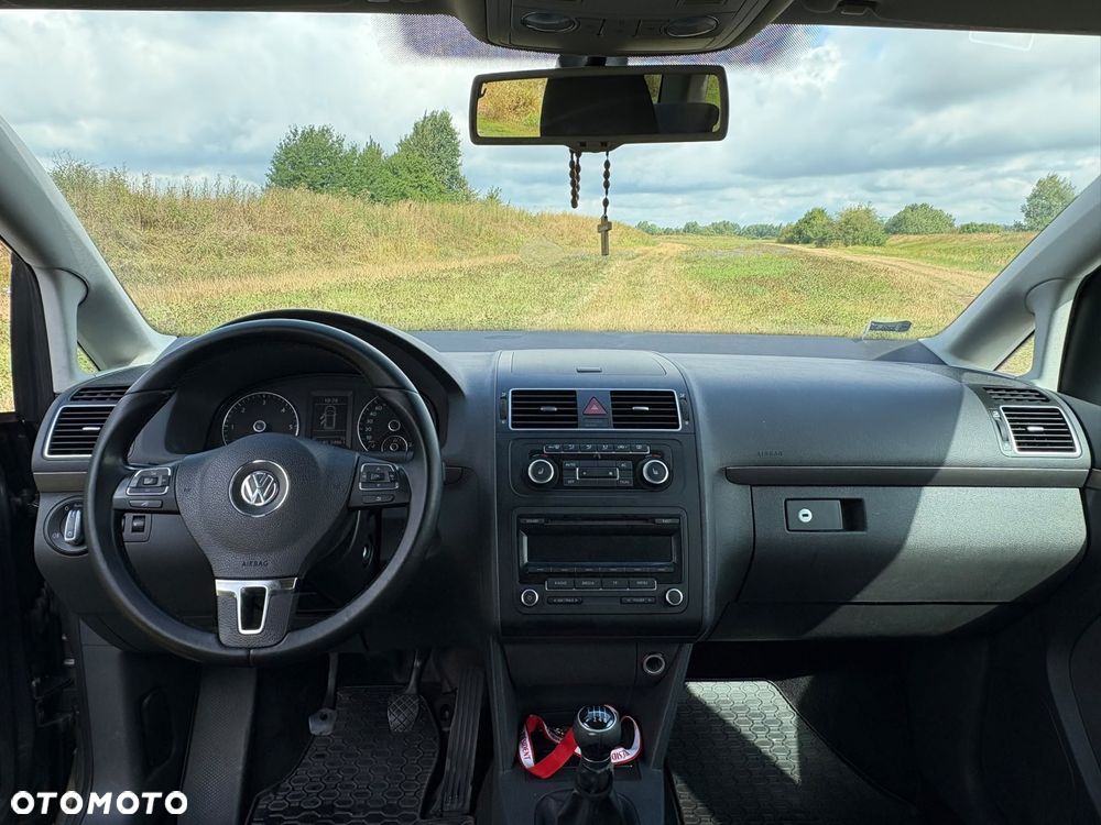 Volkswagen Touran - 7