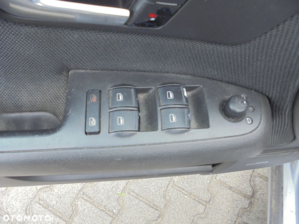Audi A4 Avant 2.0 T FSI - 9