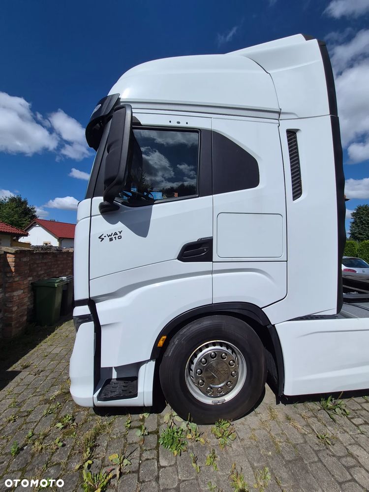 Iveco S-Way - 4