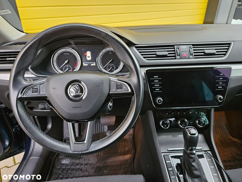 Skoda Superb 2.0 TDI 4x4 Style DSG - 15