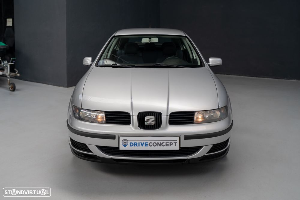 SEAT Leon 1.9 TDI Confort AC+JE - 3