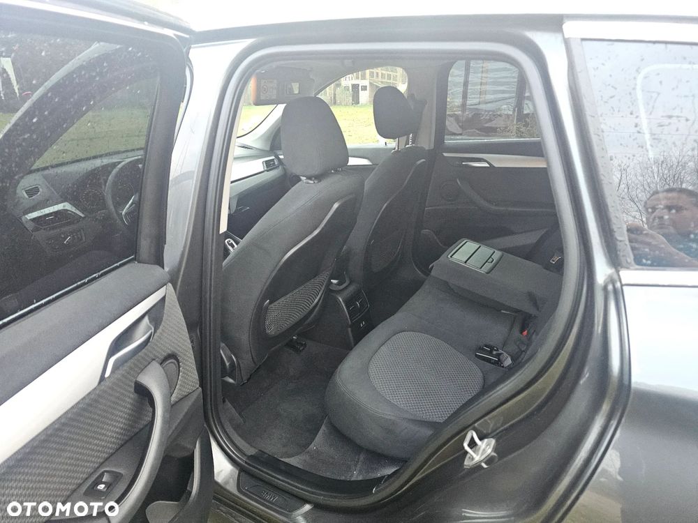 BMW X1 sDrive18d Advantage - 20