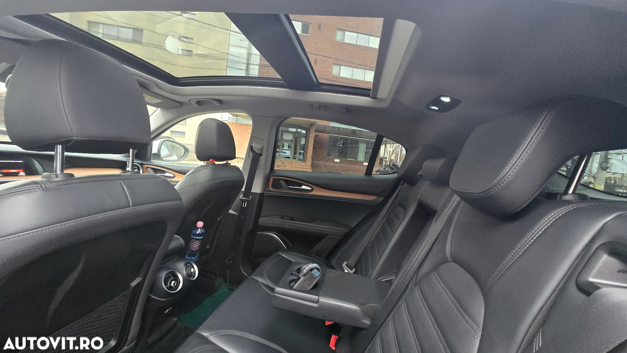 Alfa Romeo Stelvio 2.0 Turbo AWD AT8 First Edition - 12