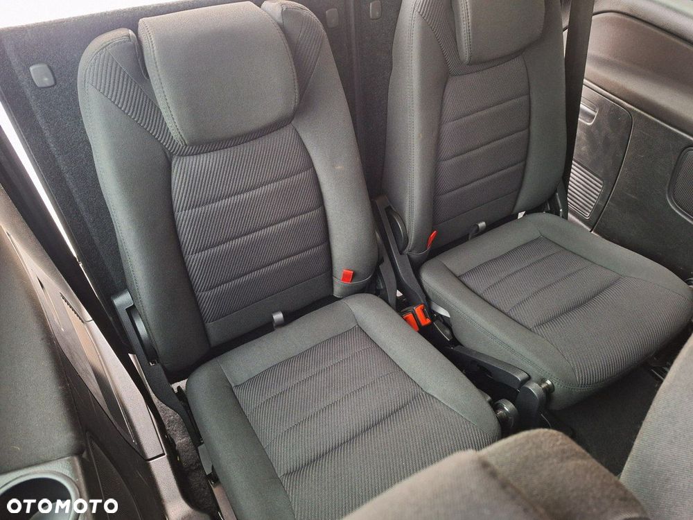 Ford Galaxy 2.0 TDCi Titanium - 17