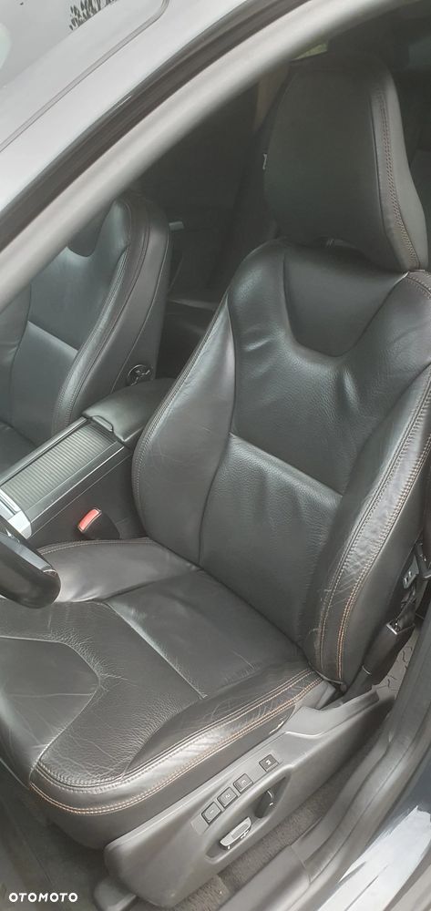 Volvo XC 60 D3 Momentum - 21