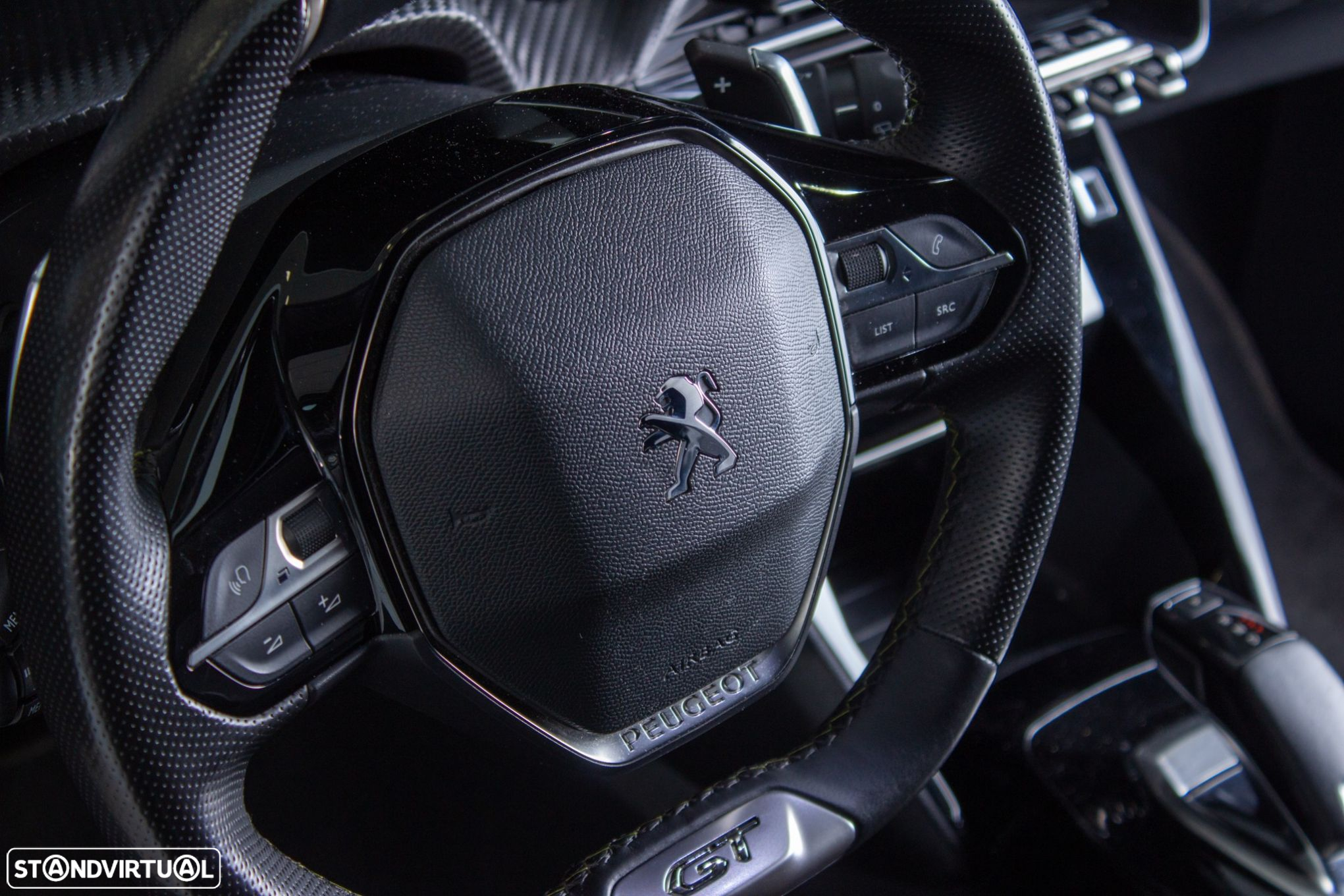 Peugeot 208 PureTech 130 EAT8 GT Pack - 16