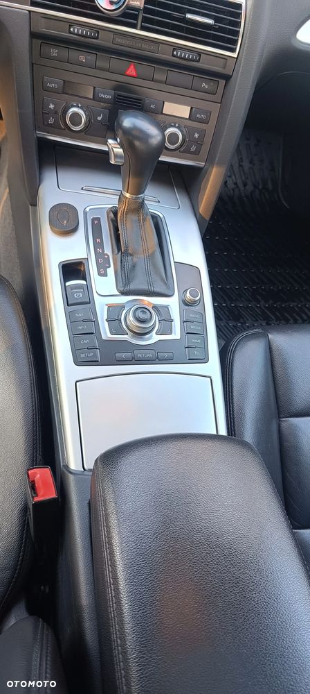 Audi A6 Avant 3.0 TDI DPF quattro tiptronic - 9