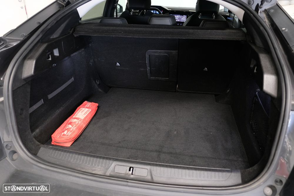 Peugeot 408 1.2 PureTech Allure Pack EAT8 - 25