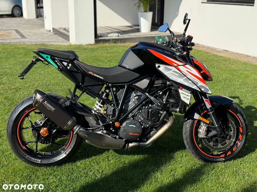 KTM Super Duke - 9