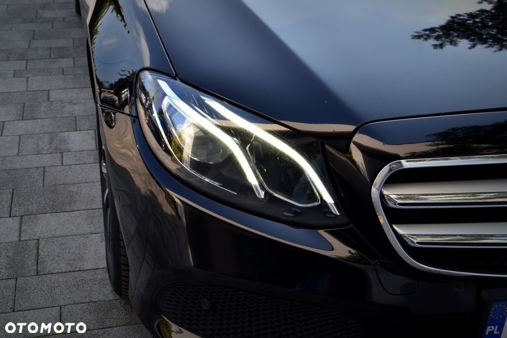 Mercedes-Benz Klasa E 220 d Business Edition 9G-TRONIC - 7