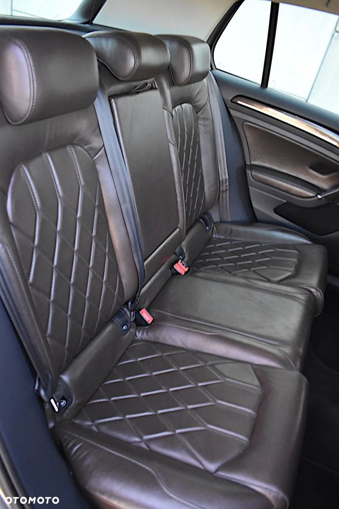 Volkswagen Golf - 35