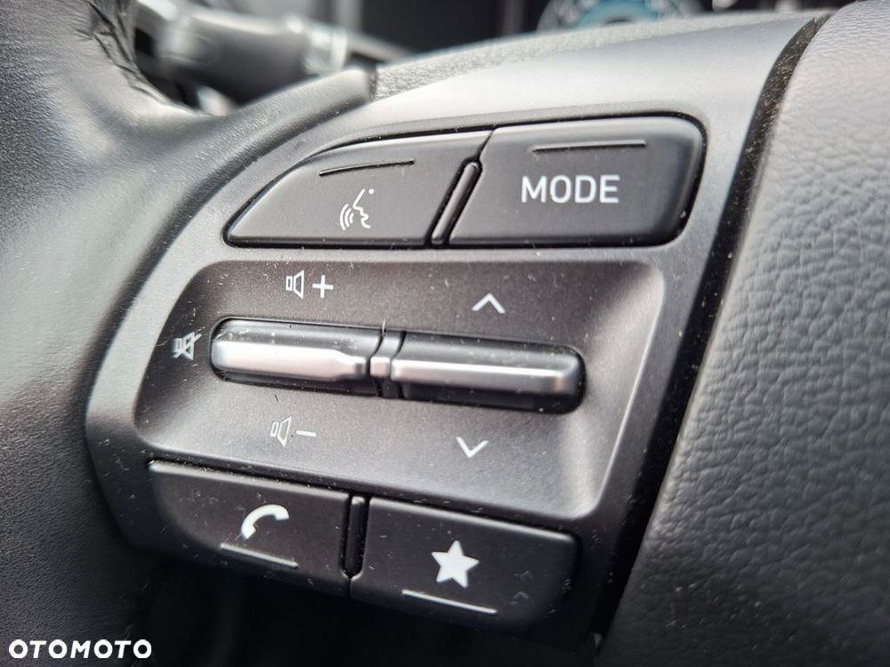 Hyundai Kona - 21