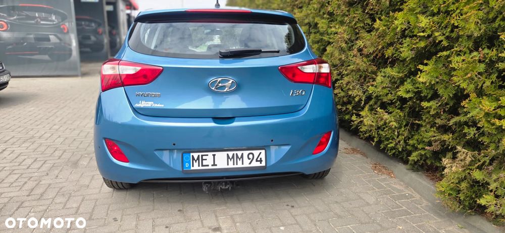 Hyundai i30 1.4 Trend - 14