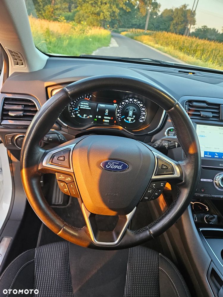 Ford Mondeo 2.0 TDCi STart-Stopp PowerShift-Aut Titanium - 18