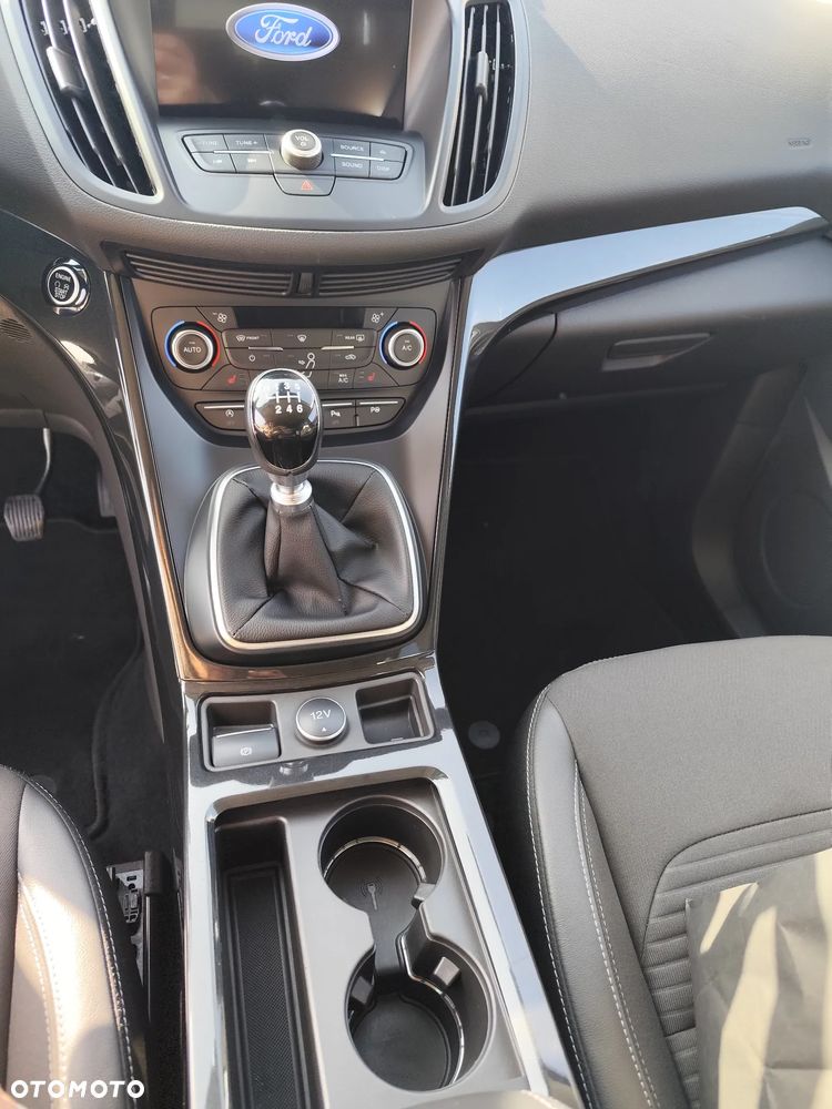 Ford Kuga 2.0 TDCi AWD Titanium - 5