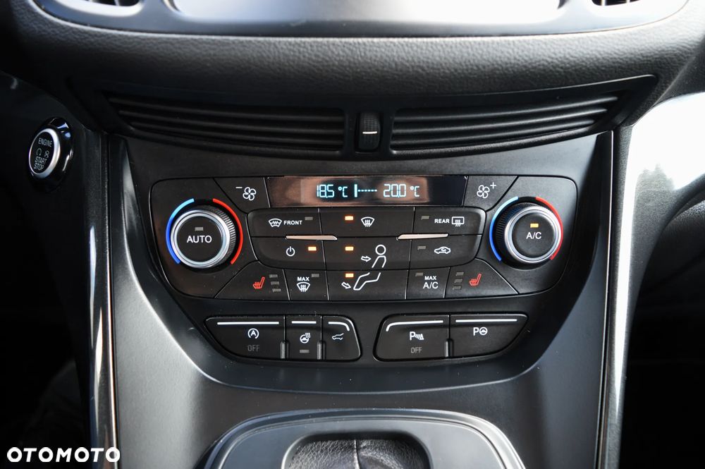 Ford Kuga 1.5 EcoBoost AWD ST-Line ASS - 19