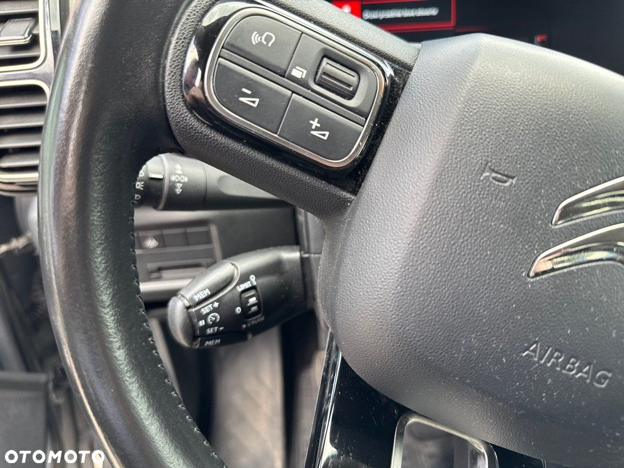 Citroën C5 Aircross 1.2 PureTech Feel - 13