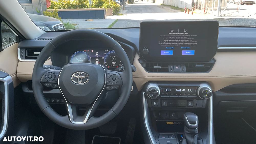 Toyota RAV4 2.5 VVT-iE 4x4 Luxury - 10