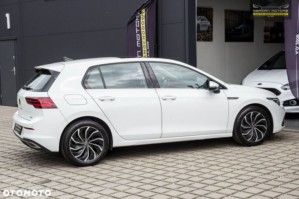 Volkswagen Golf 1.5 TSI EVO Style - 17