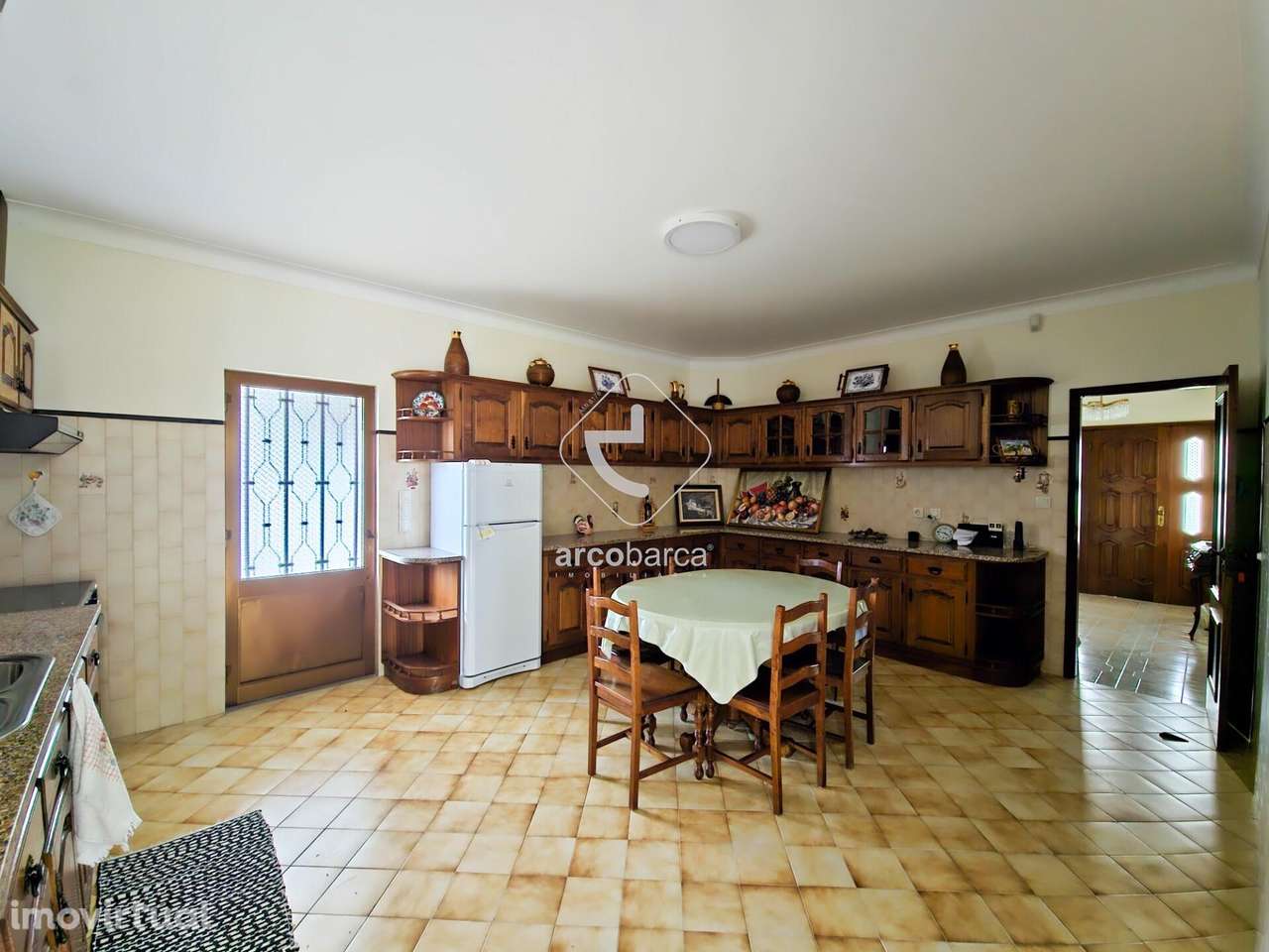 Moradia T4 Mobilada e Equipada para Arrendamento - Grande imagem: 5/30