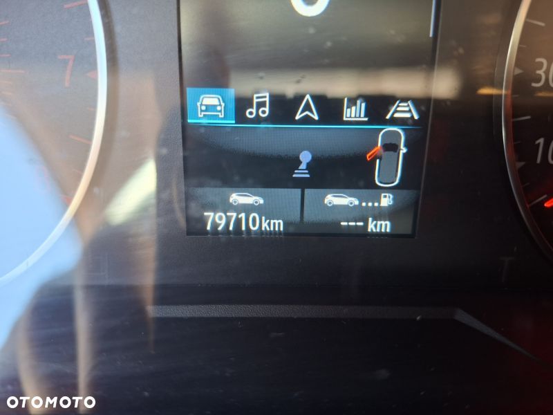 Renault Clio TCe 100 BUSINESS EDITION - 9