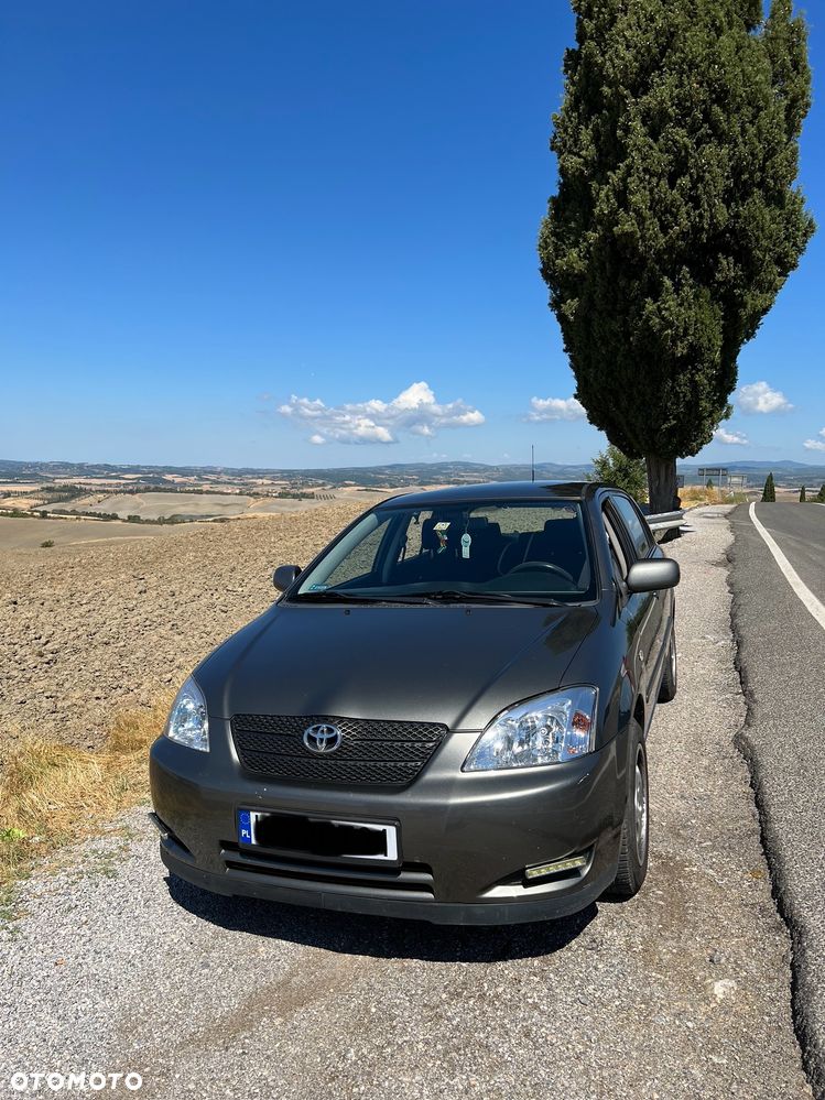 Toyota Corolla - 5