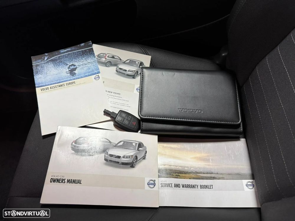 Volvo C30 2.0 D R-Design - 42