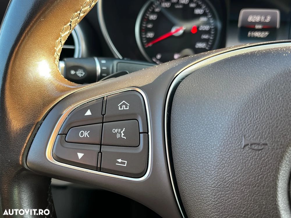 Mercedes-Benz C 400 4MATIC - 15