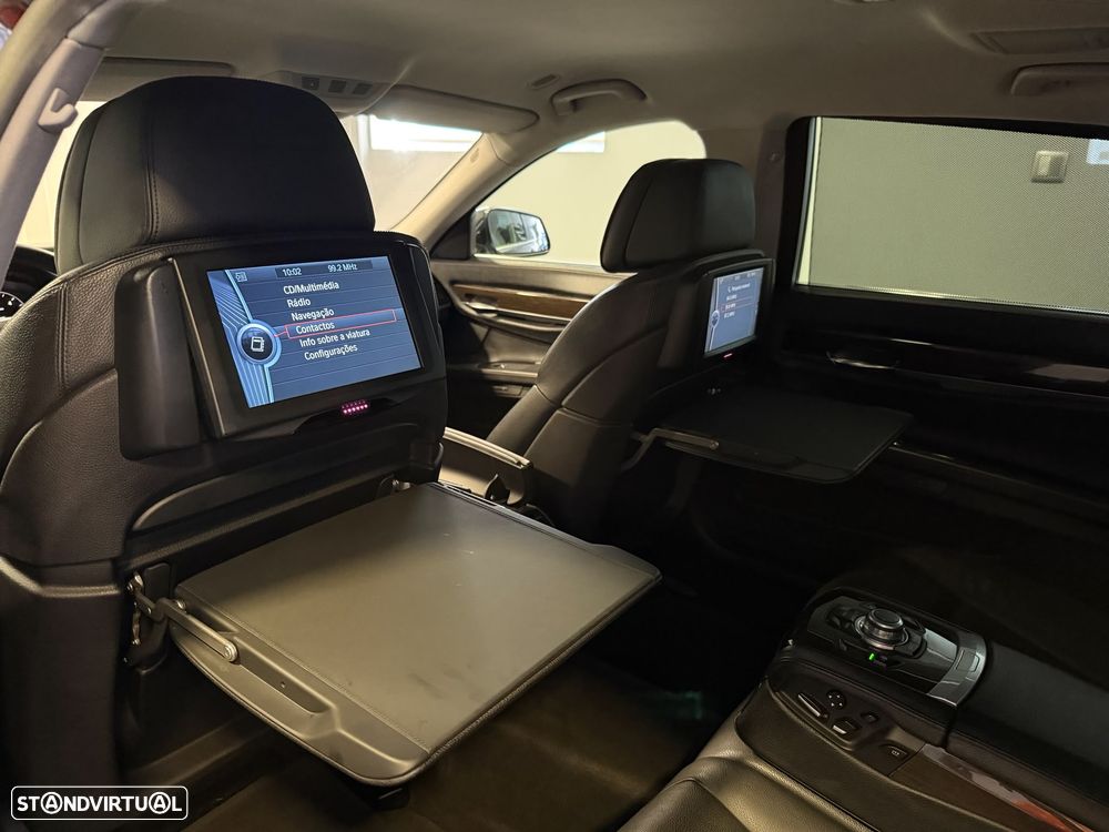 BMW 730 Ld - 28
