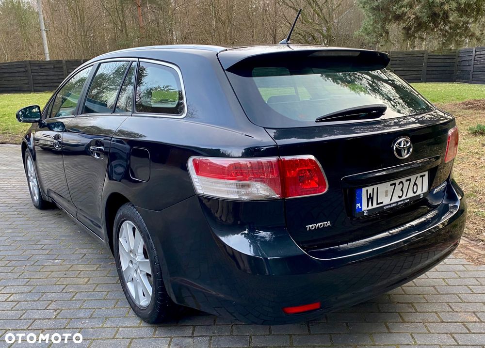 Toyota Avensis 2.0 D-4D PowerBoost Style - 3