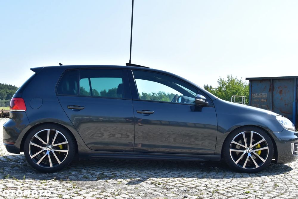 Volkswagen Golf - 7