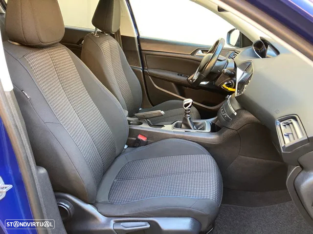 Peugeot 308 1.5 BlueHDi Style - 34