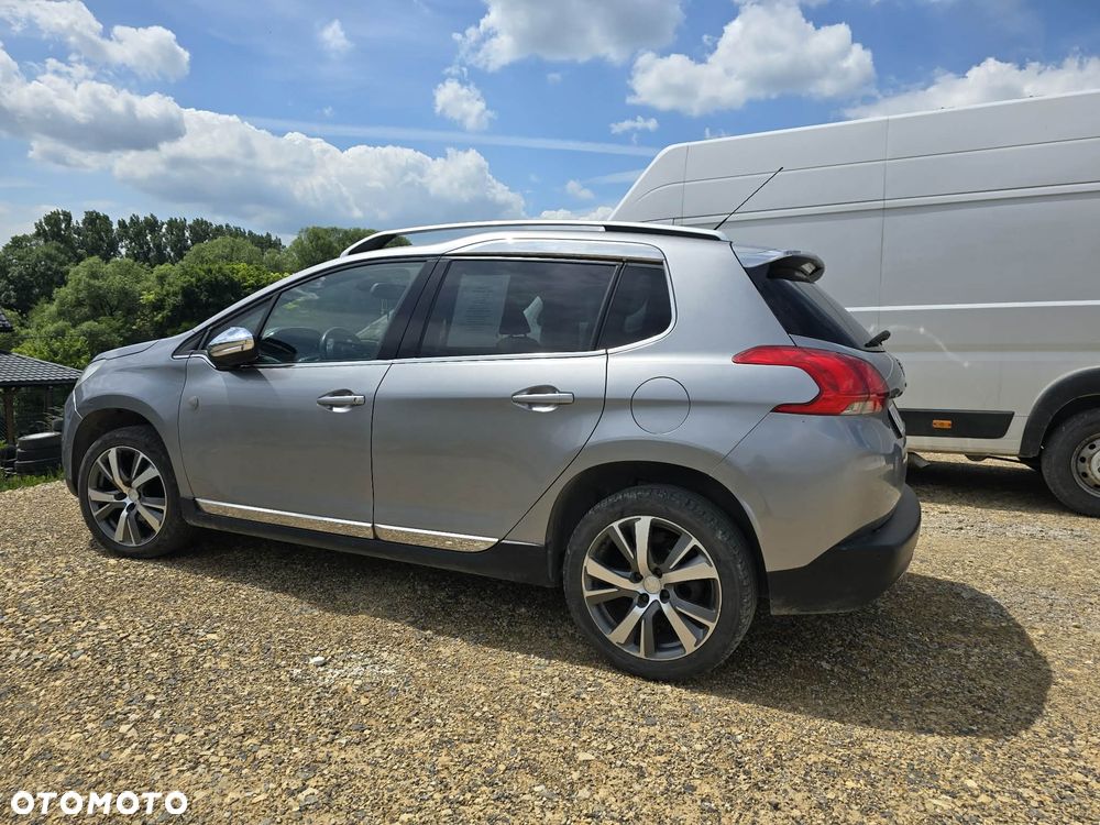 Peugeot 2008 1.6 VTi Allure - 3