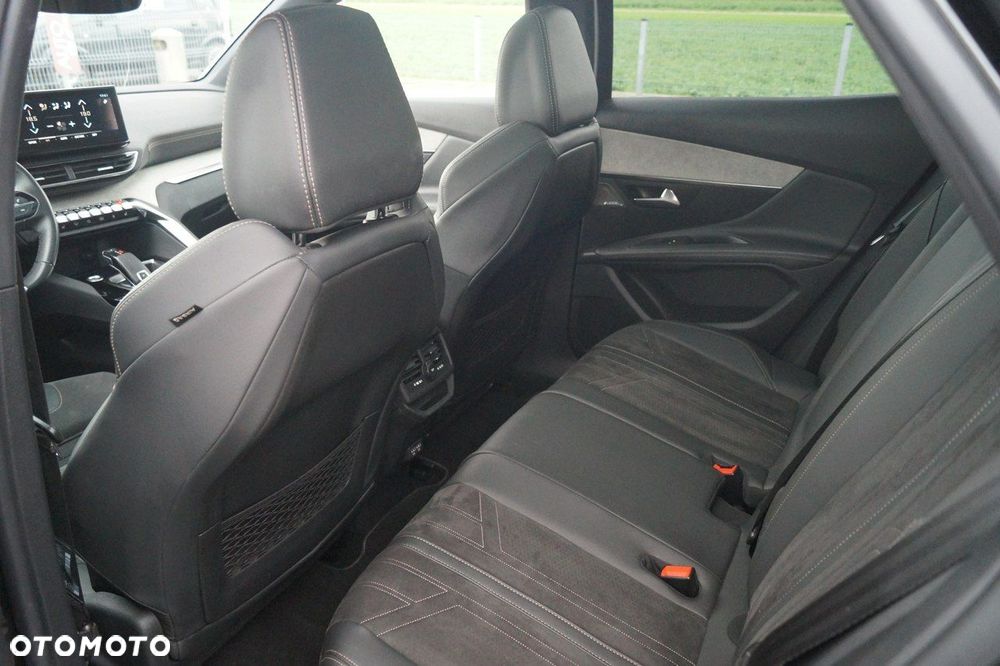 Peugeot 3008 - 17