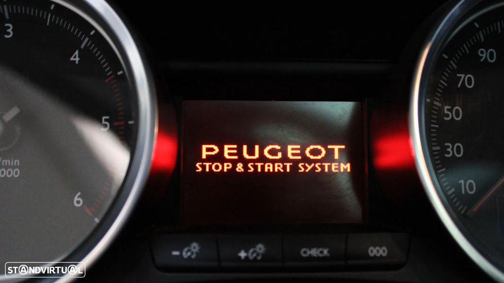 Peugeot 508 SW 1.6 e-HDi Allure 2-Tronic - 41