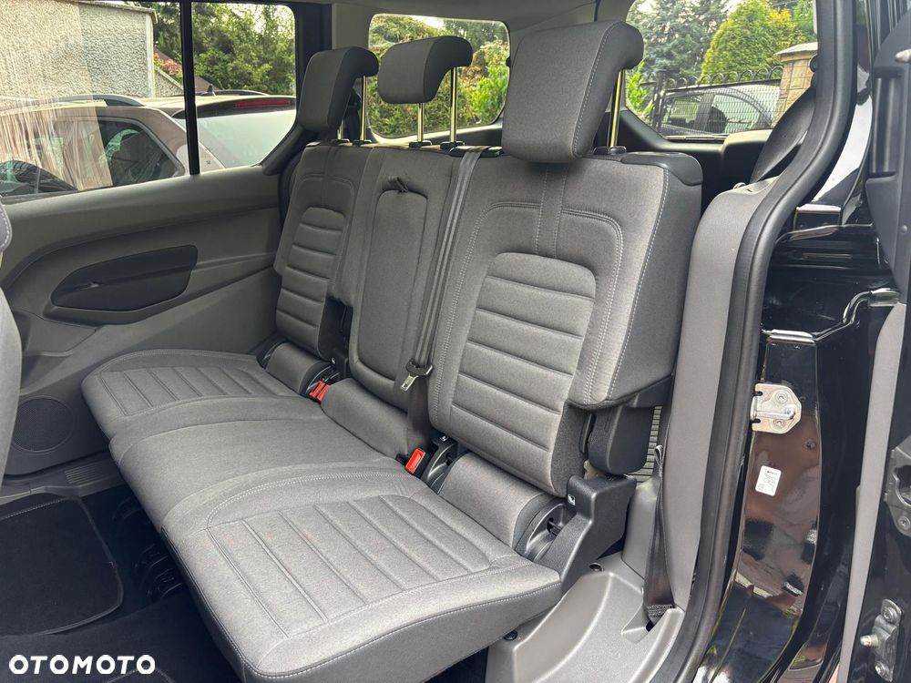 Ford Tourneo Connect Grand - 8