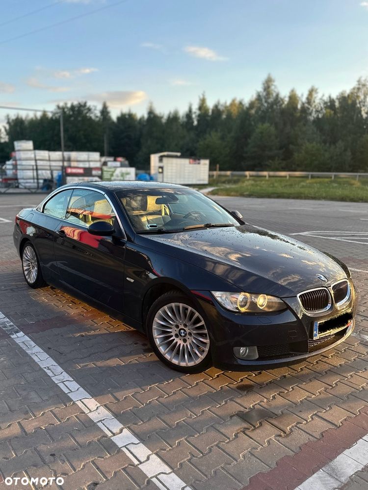 BMW Seria 3 320i - 1
