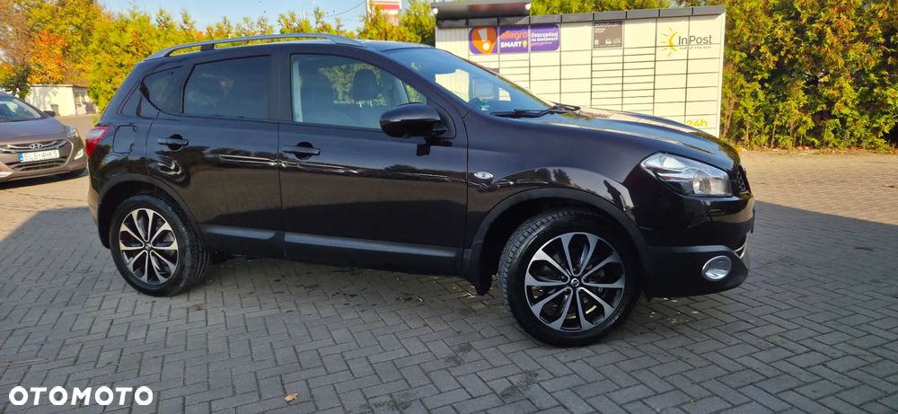Nissan Qashqai 2.0 lounge - 17