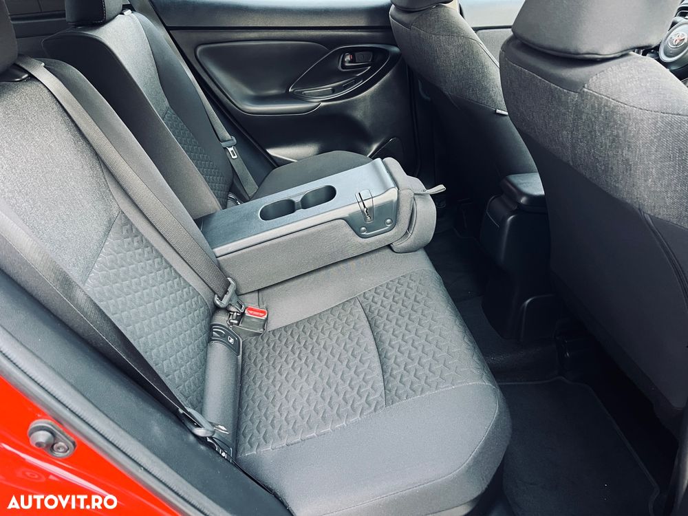 Toyota Yaris Cross - 19