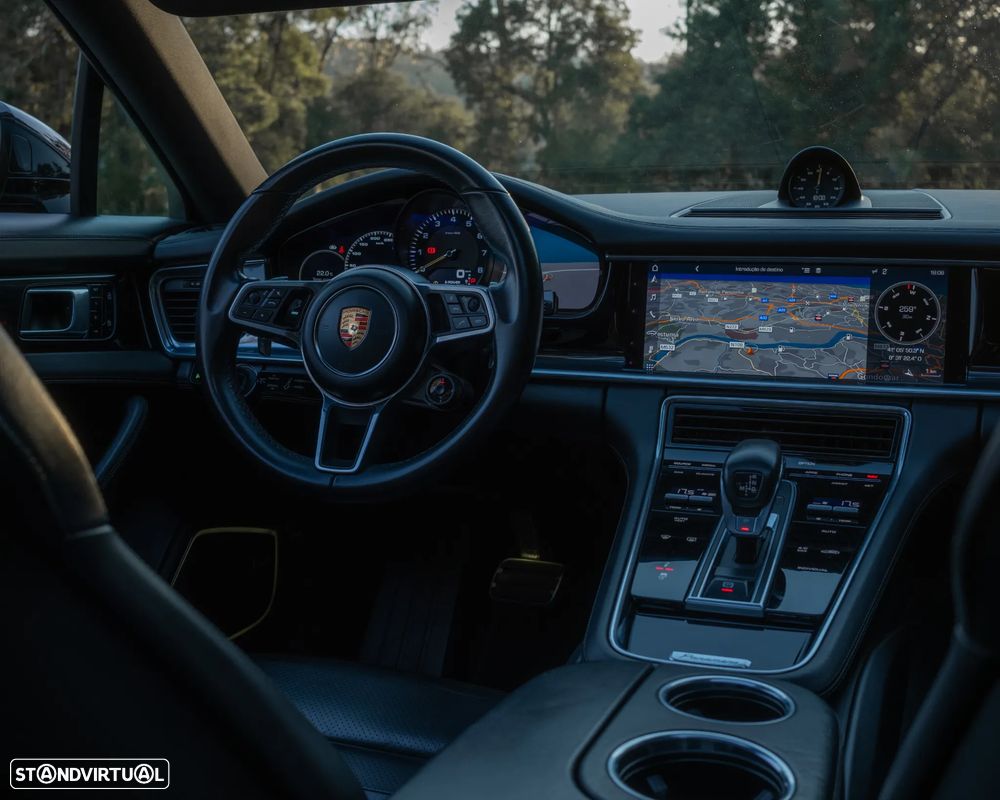 Porsche Panamera 4 E-Hybrid Executive - 16