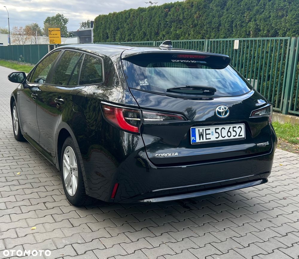 Toyota Corolla - 30