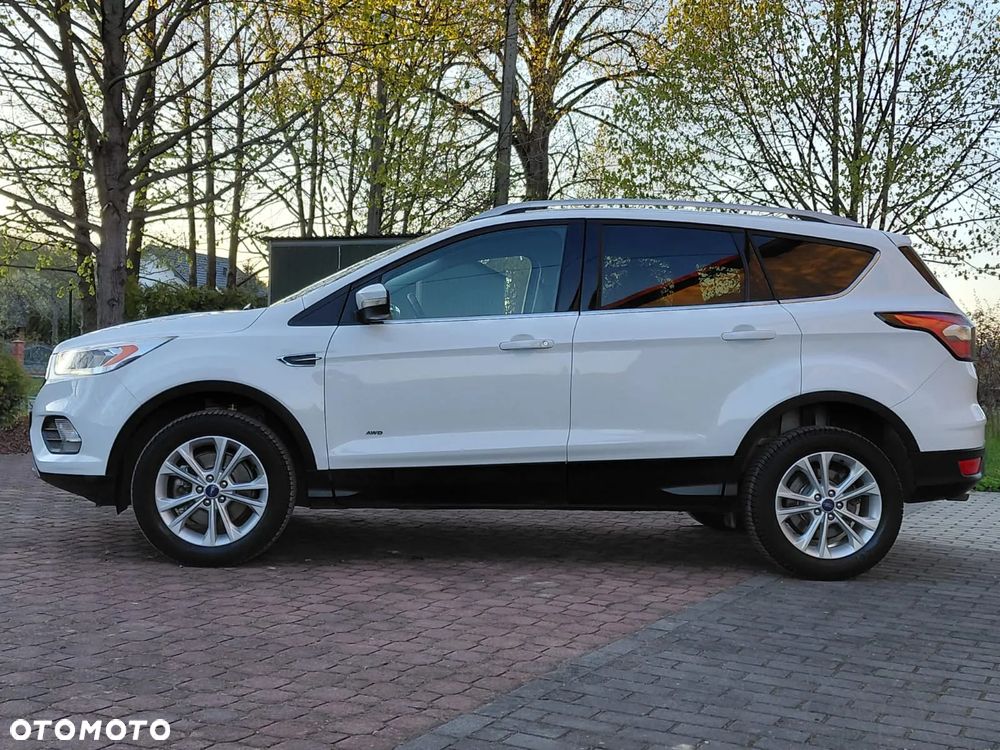 Ford Kuga 2.0 TDCi 4x4 Titanium - 5